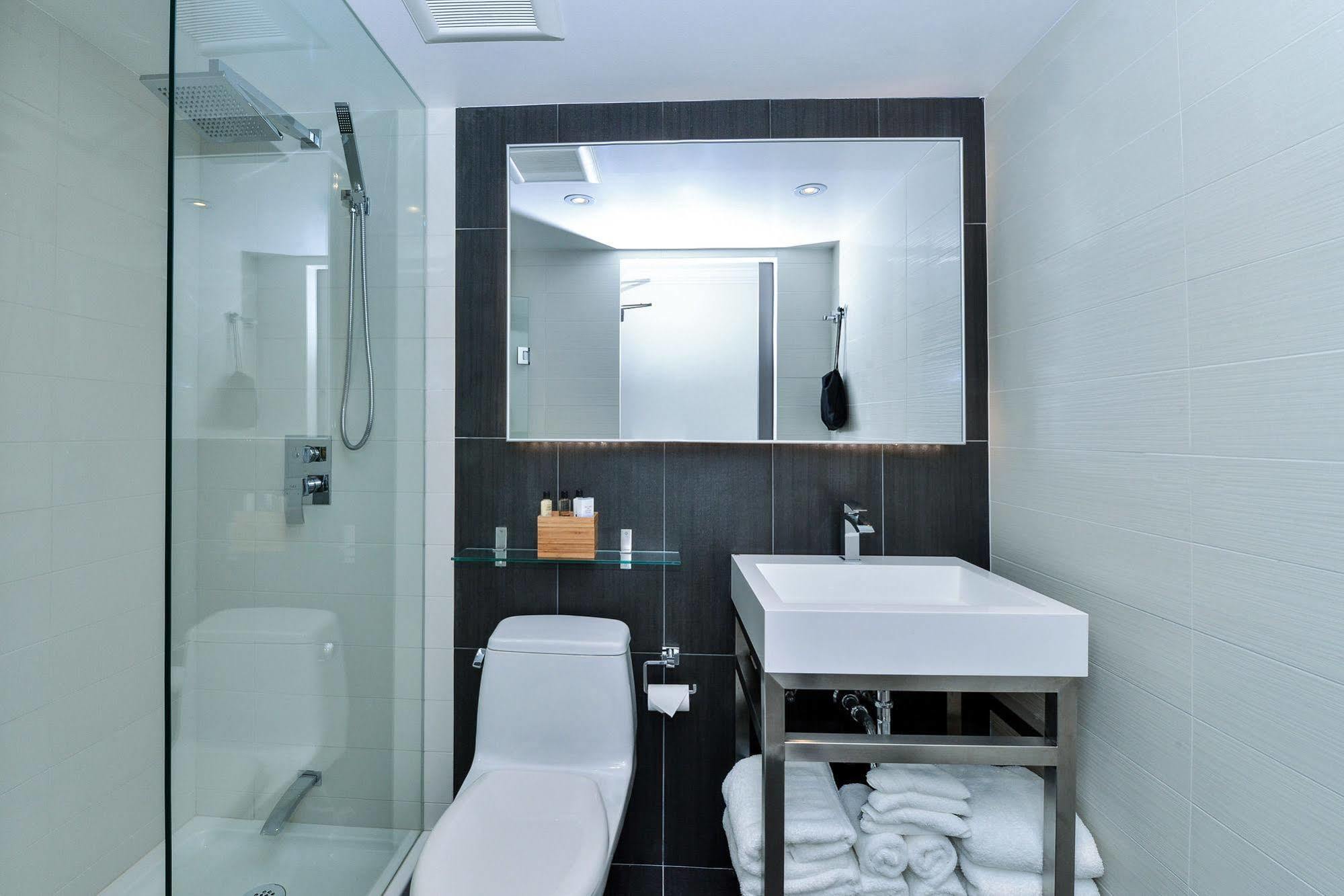 The Saint James Hotel, Ascend Hotel Collection Toronto Zewnętrze zdjęcie